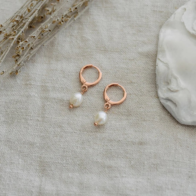 Bitsy Hoops | Earrings