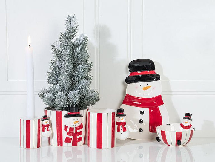 Snowman Shaped Plate, styled view