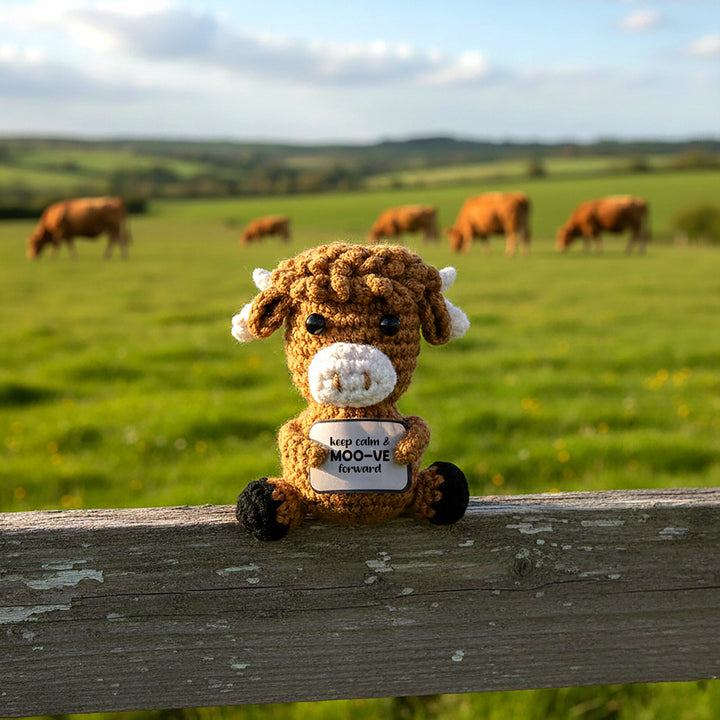 Highland Cow | Crocheted Mini