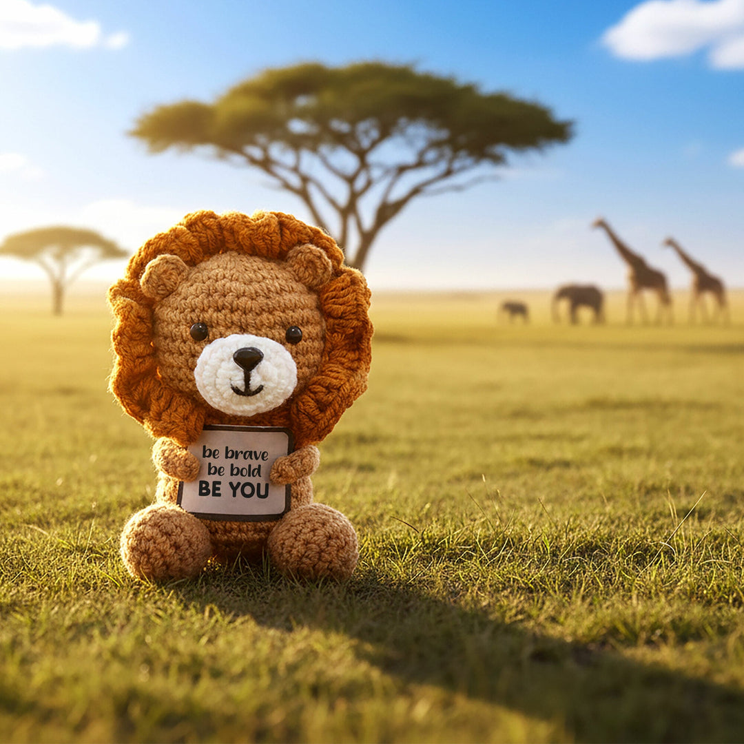 Lion | Crocheted Mini