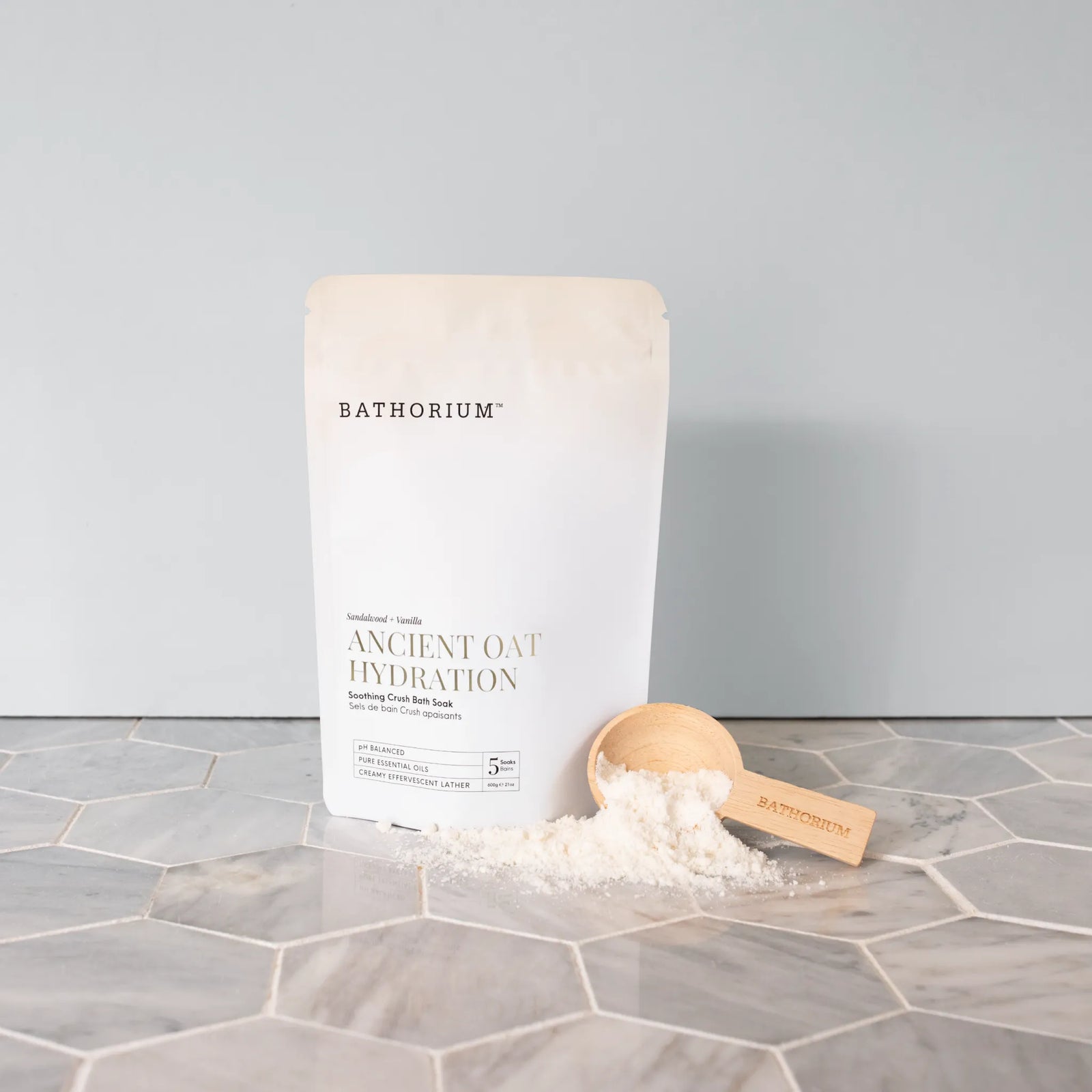 Bathorium Ancient Oat Hydration Crush 600g with scoop