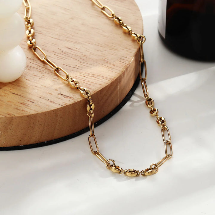 Amma Paper Clip &amp; Oval Beans | Necklace