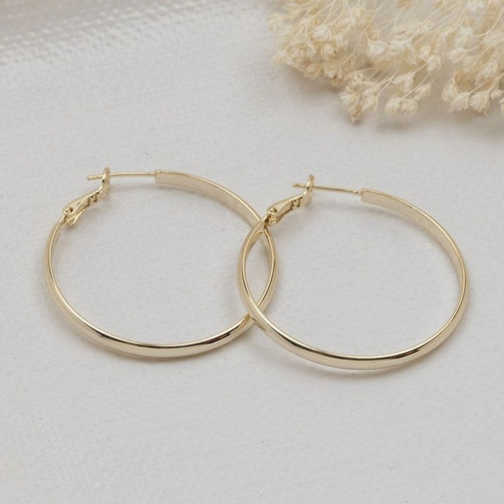 Estella Hoops | Earrings