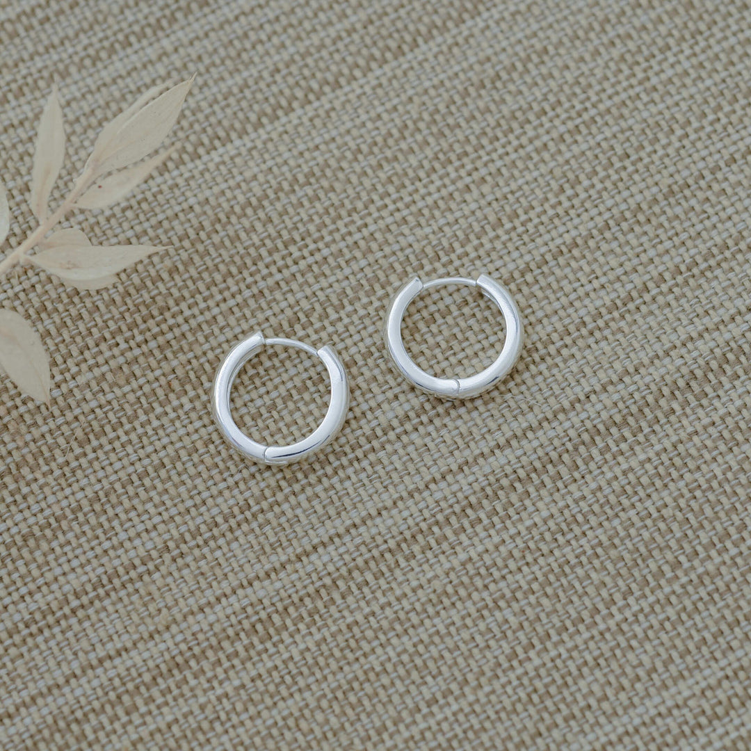 Mini Circ Hoops | Earrings