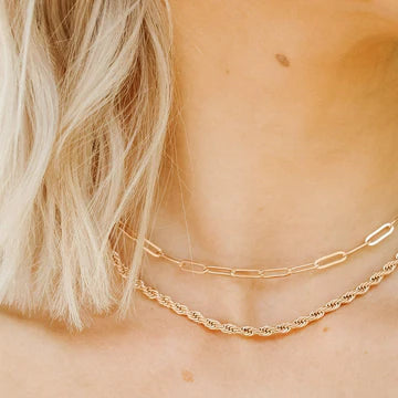 Mini Tay Twist Chain Necklace