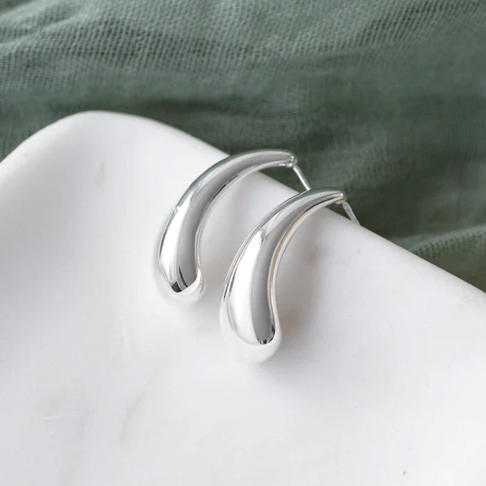 Power Curve | Earring