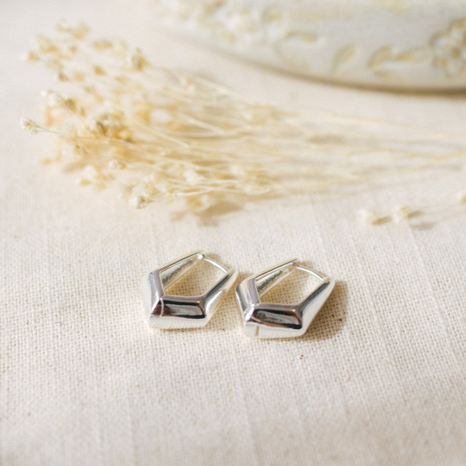 Quadra Hoops | Earrings