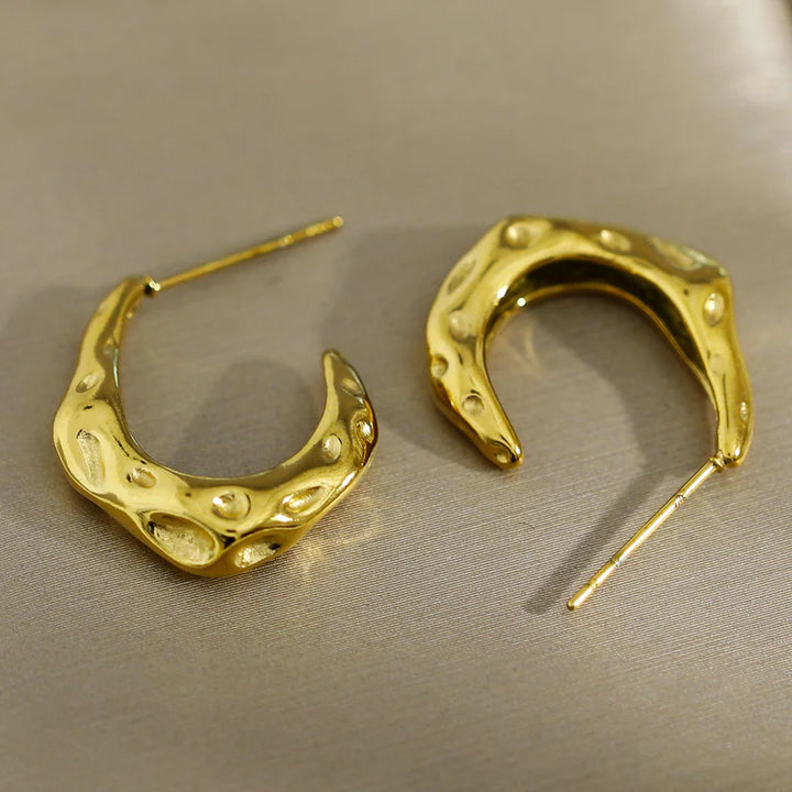 Sade Hammered Hoops | Earring